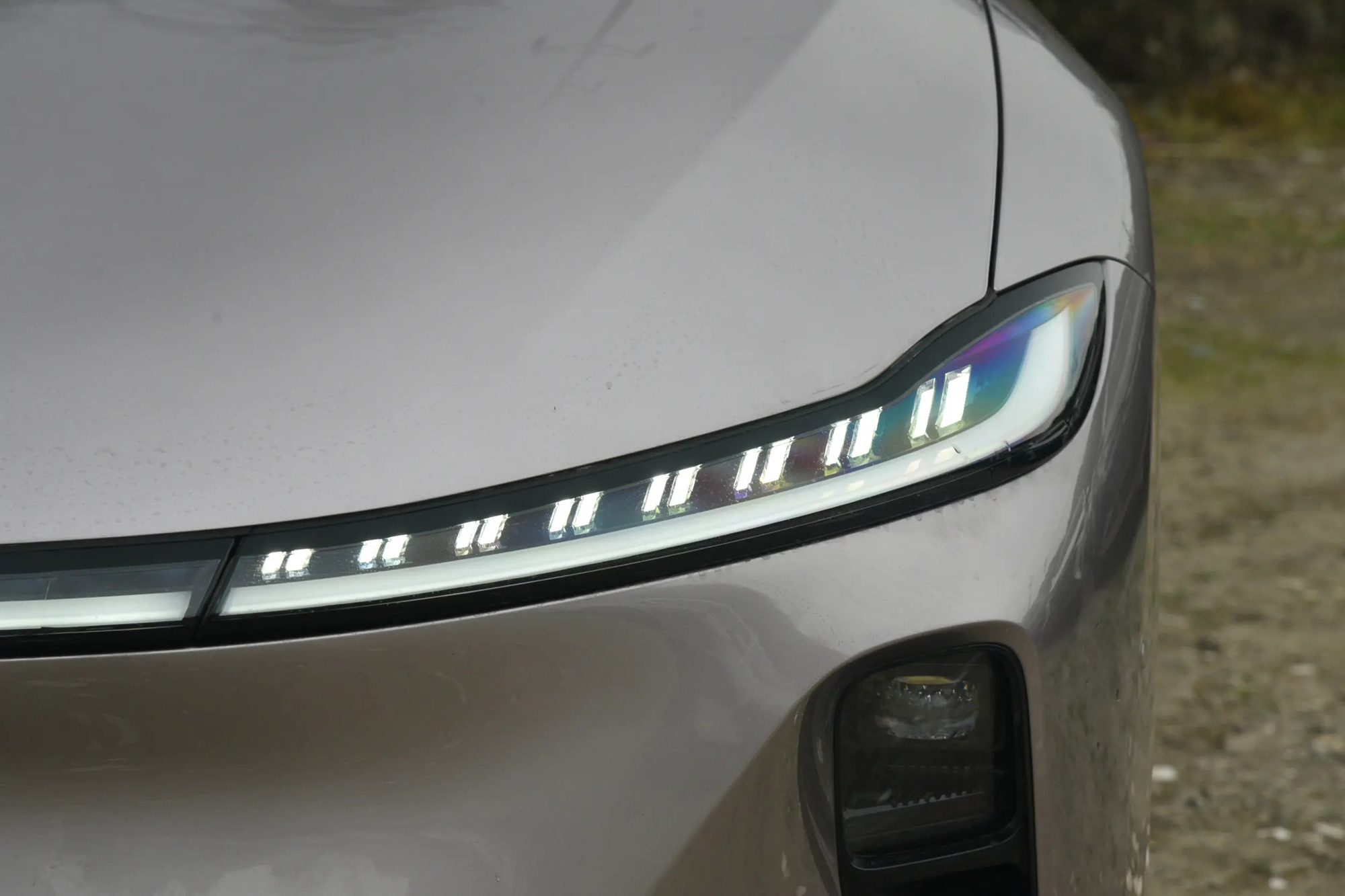 Сквозная LED-оптика